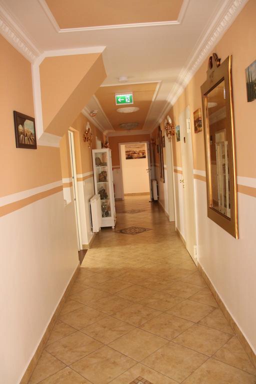 Hotel Toscana 3*